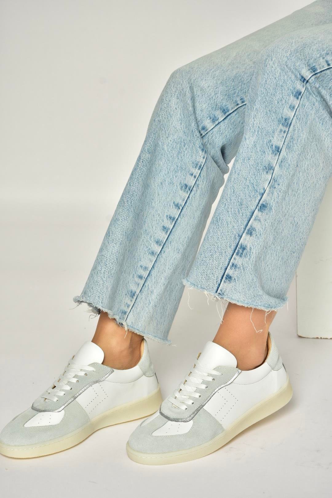 Y555201403 Beyaz Hakiki Deri Kadın Spor Ayakkabı Sneakers