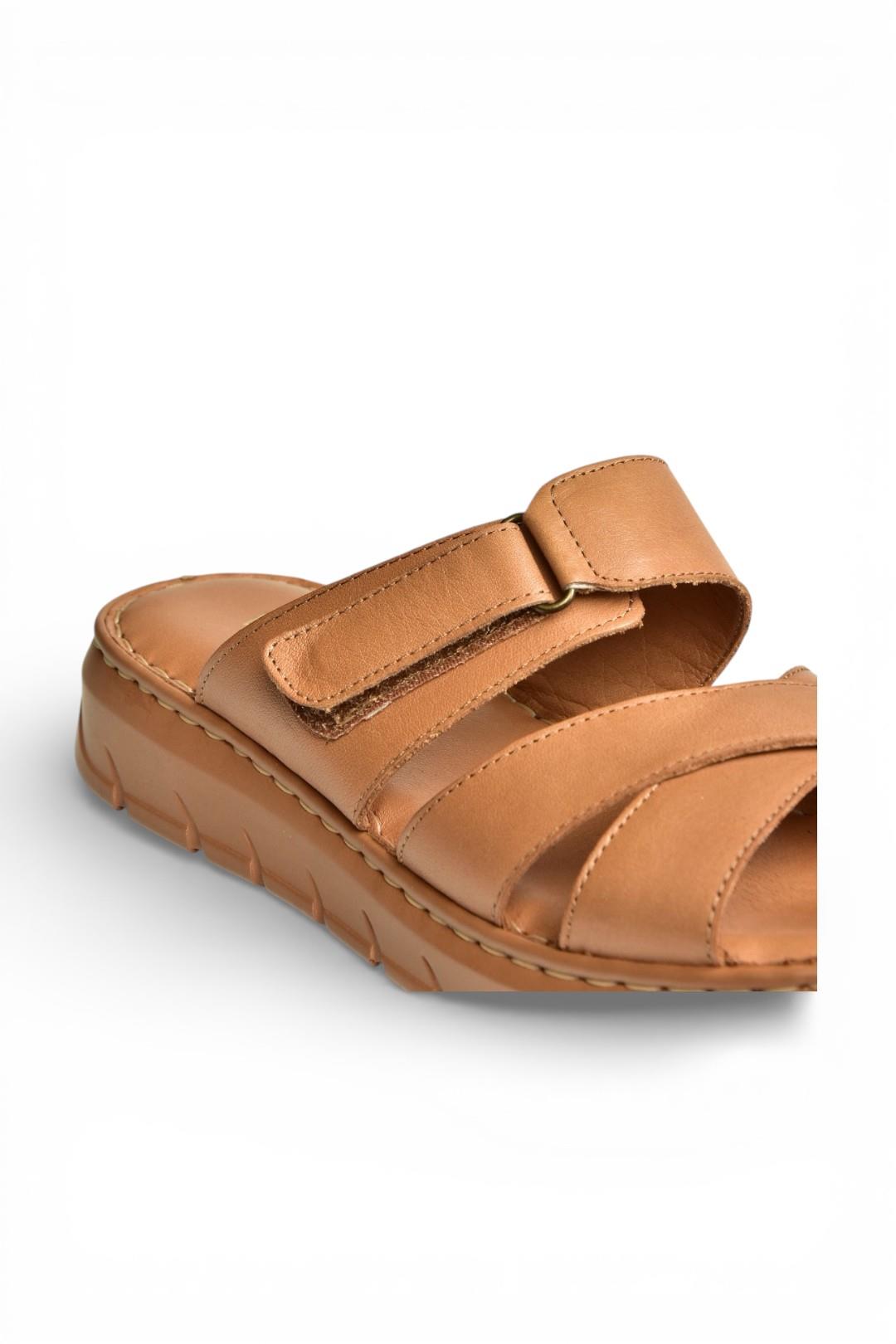 Y555532503 Taba Hakiki Deri Kadın Terlik