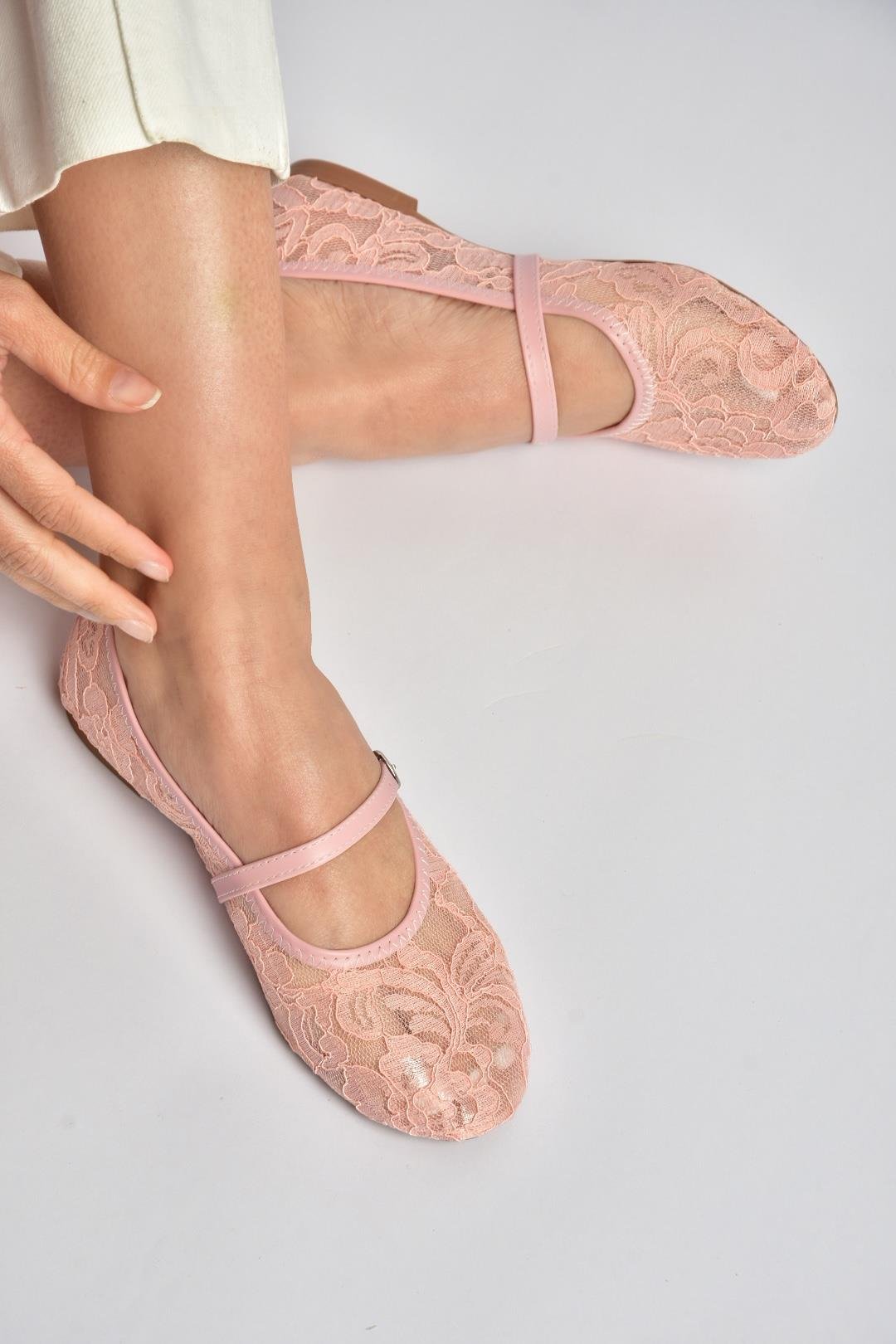 Y726864006 Pembe Dantelli Kadın Babet