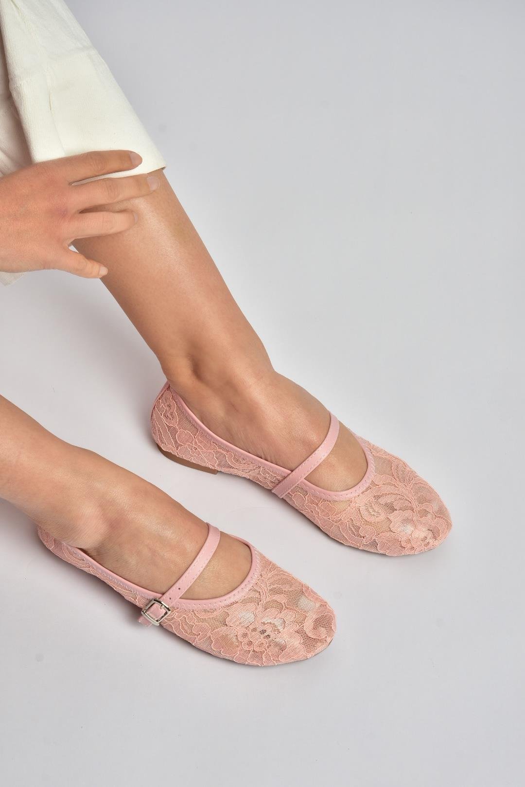 Y726864006 Pembe Dantelli Kadın Babet