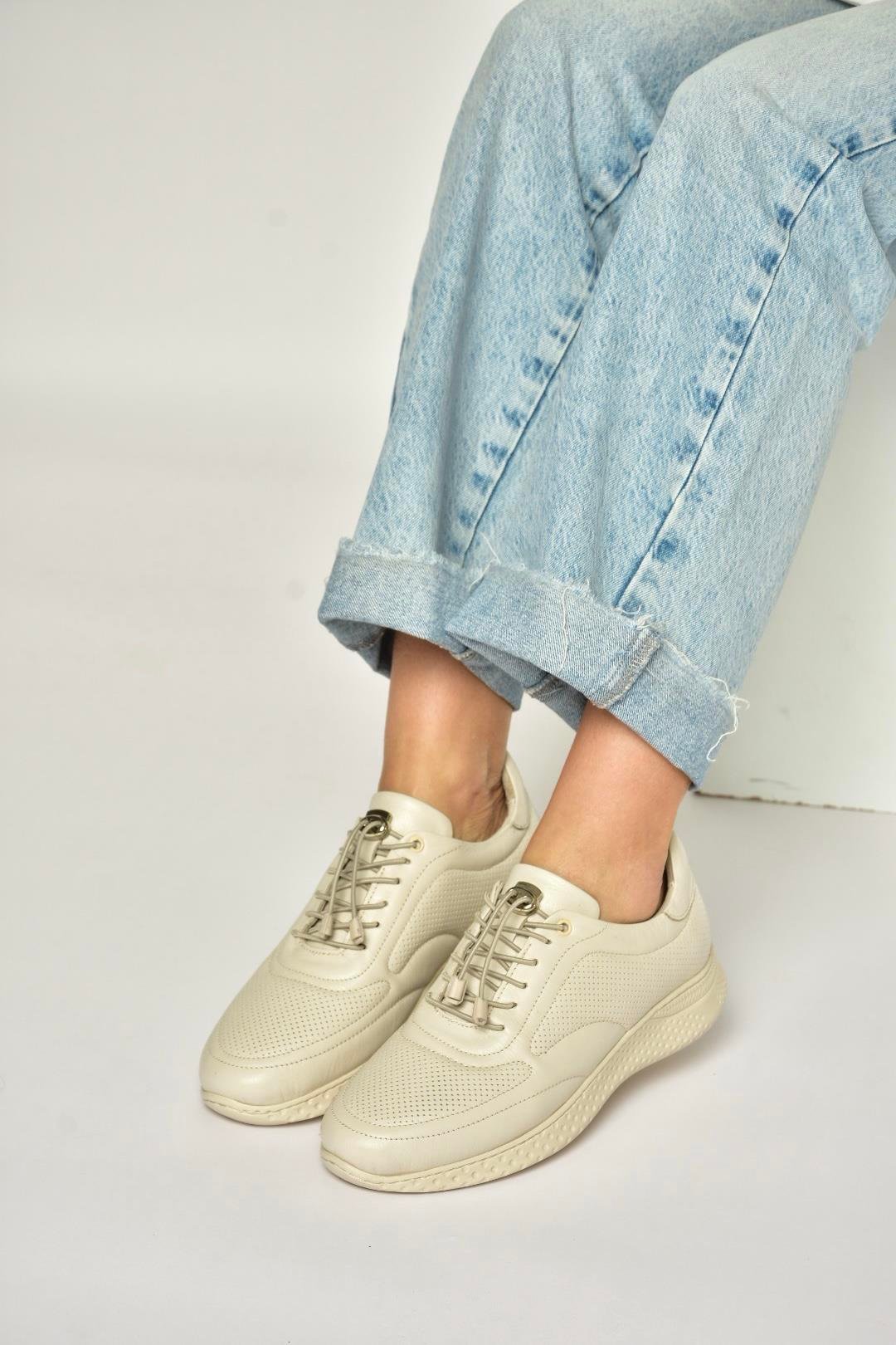 Y999255803 Bej Hakiki Deri Kadın Spor Ayakkabı Sneakers