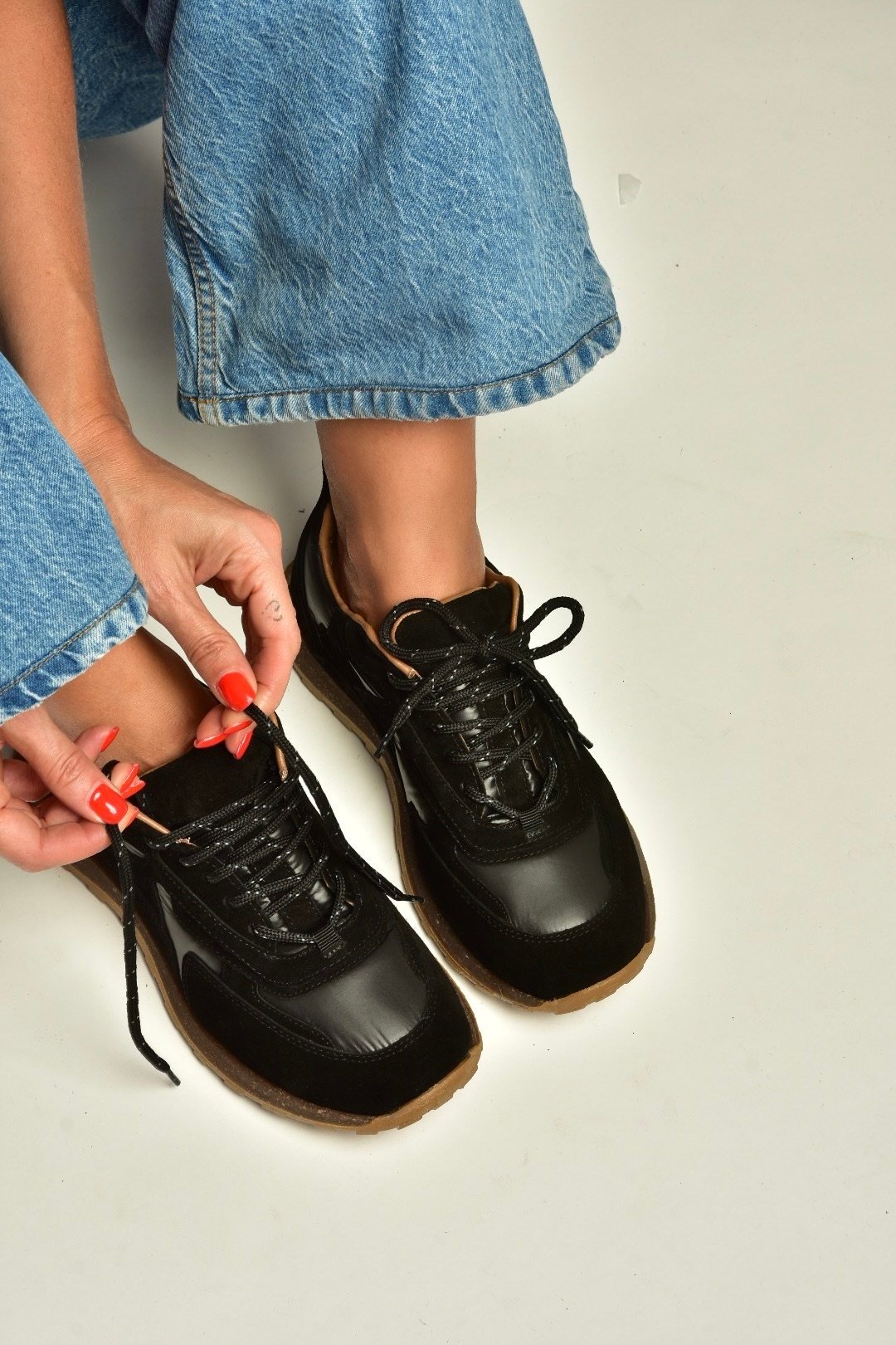 Z312507561 Siyah Hakiki Deri Süet Kadın Spor Ayakkabı Sneakers