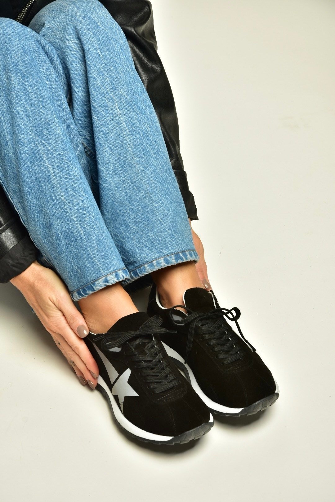 Z312516661 Siyah Hakiki Deri Süet Kadın Spor Ayakkabı Sneakers