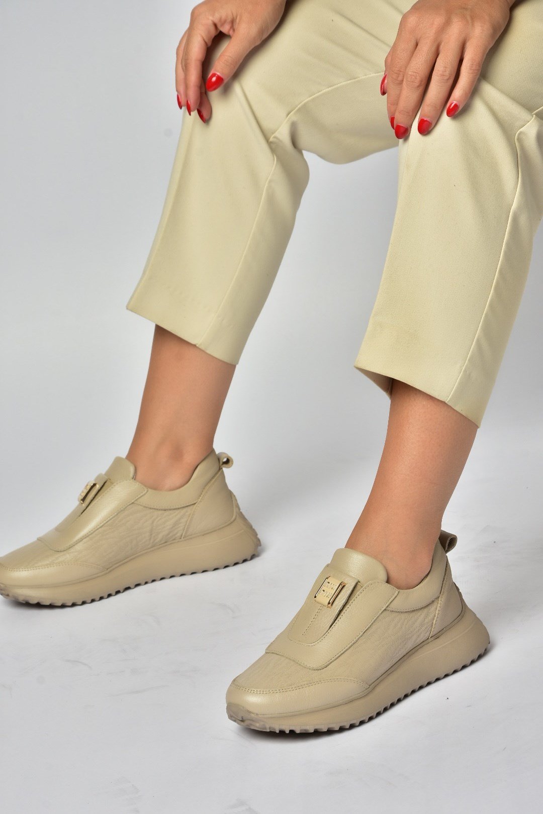 Z555091903 Vizon Hakiki Deri Kalın Tabanlı Spor Ayakkabı Sneakers