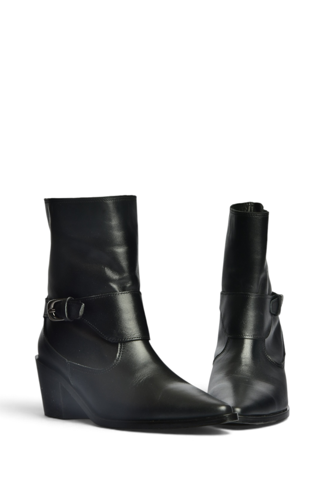 Z654037703 Siyah Hakiki Deri Alçak Topuklu Western Kadın Bot