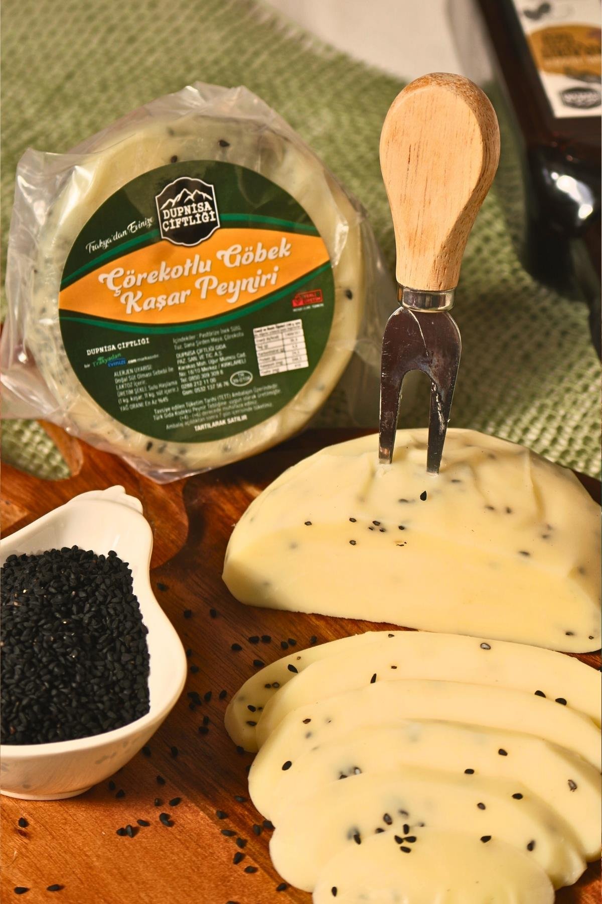 Süt ÜrünleriDupnisa ÇiftliğiÇörekotlu Göbek Kaşar 250g