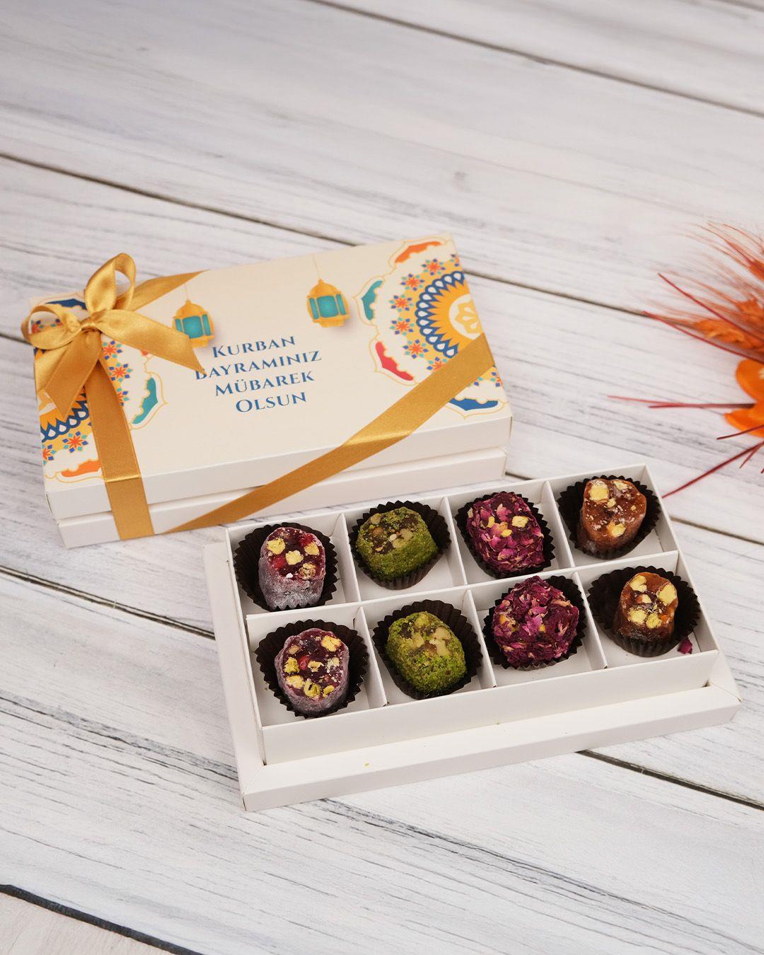 Kurban Bayramı Çiçek Desenli Bol Antep Fıstıklı Lokum 8 Bölmeli