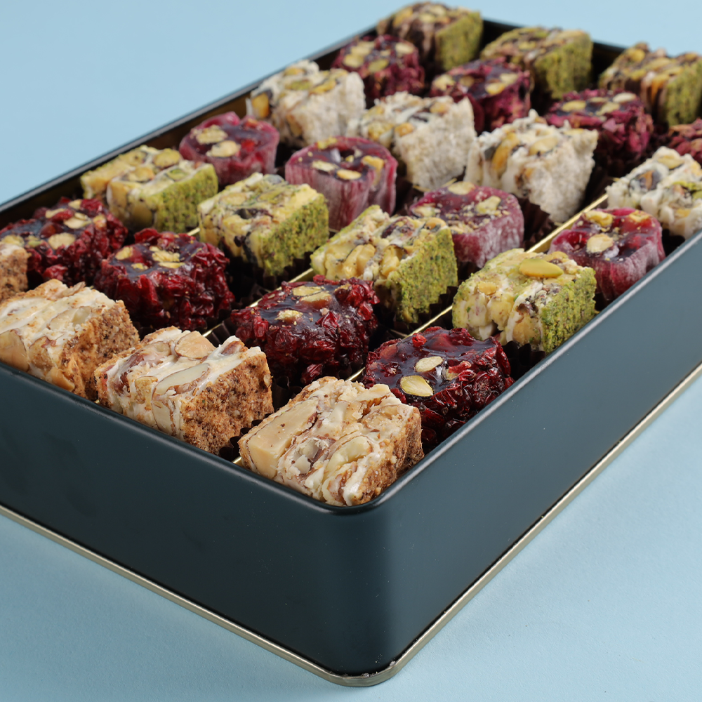 Baklava ve Şerit Lokum - Yeşil Metal Kutu