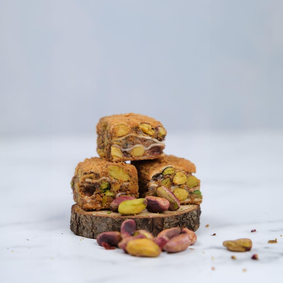 Lotuslu Antep Fıstıklı Baklava Lokum