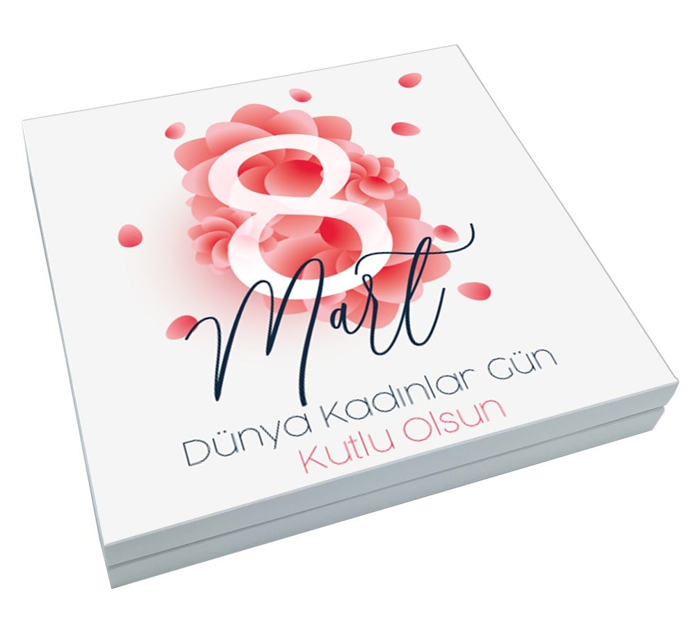 32 adetli 8 Mart Dünya Kadınlar Günü Çikolatalı Kutu