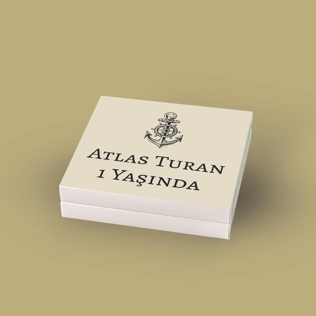 32 Adetli Madlen Erkek Bebek Çikolatası Denizci Çapa Desenli