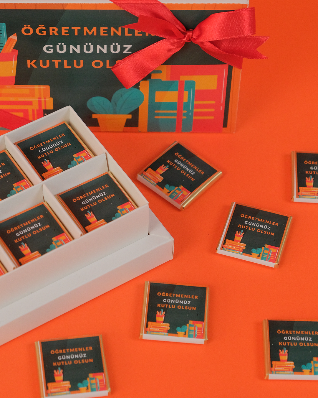 16 Adet Madlen Çikolata Öğretmenler Günü Hediyesi