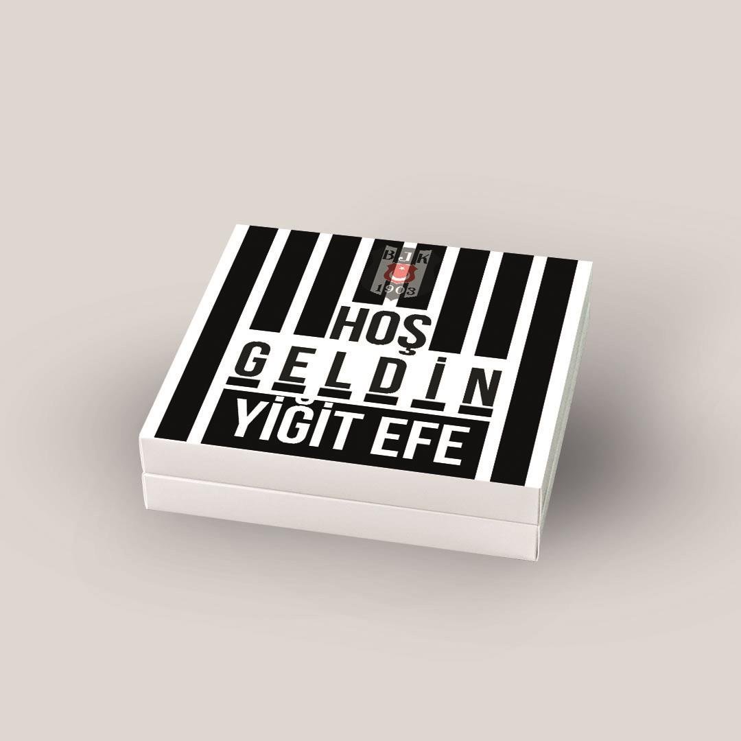 32 Adet Madlen Taraftar Bebek Çikolatası Siyah Beyaz Çizgi Desenli