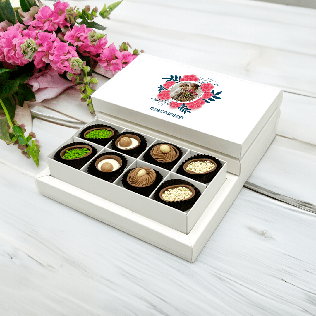 Anneler Günü Hediyesi Fotoğraflı Özel El Yapımı Çikolata 8 Bölmeli Kutu