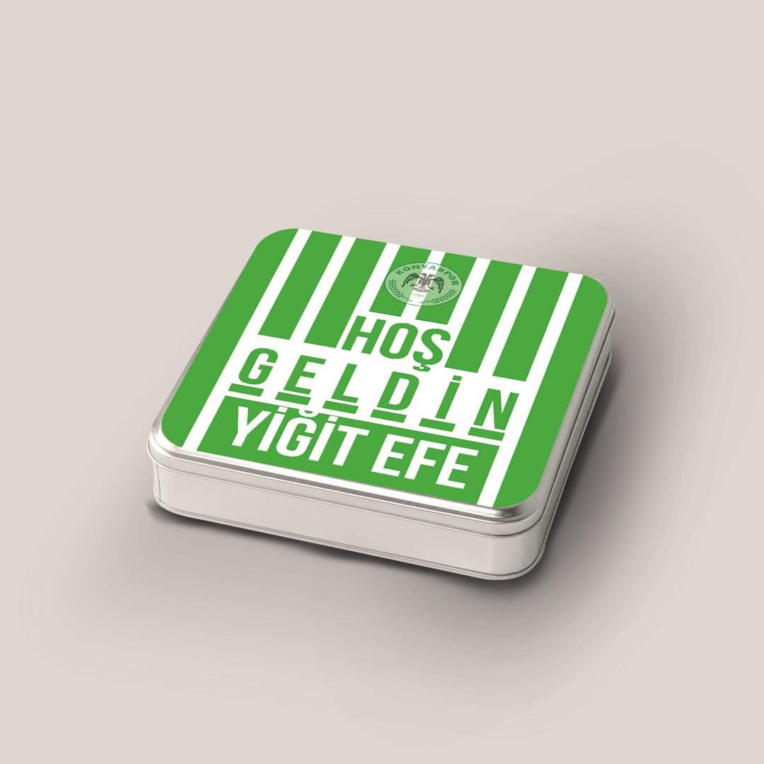 32 Adetli Yeşil Beyaz Çizgi Desenli Taraftar Bebek Metal Kutu Madlen