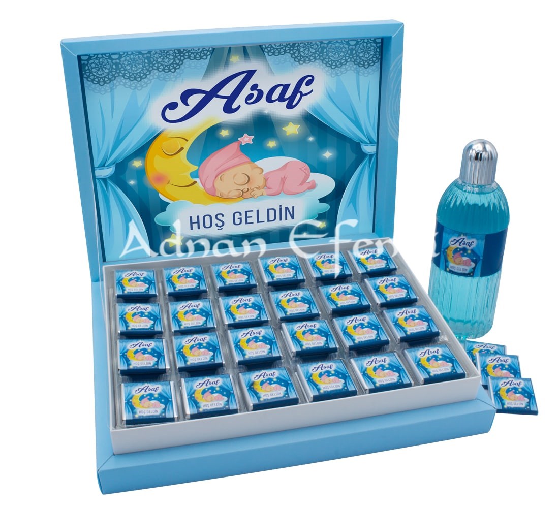 Erkek Bebek Çikolatası Kutulu 72 Adet Madlen Bebek Çikolata (Özel Logolu ve Kolonyalı)