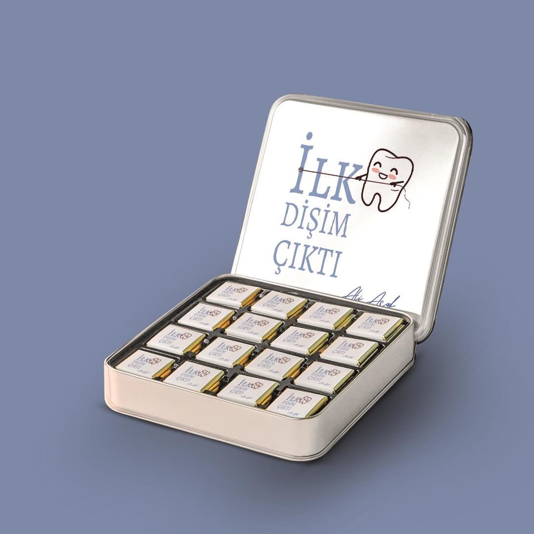 32 Adetli Yazılı Erkek İlk Diş Metal Kutu Madlen Çikolata