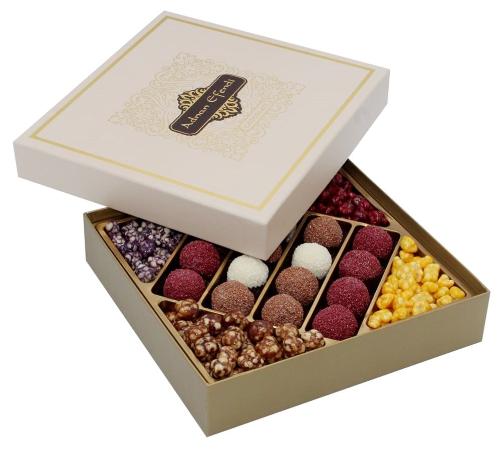 Hediyelik Kutulu Karışık Truf Çikolata & Draje 632gr