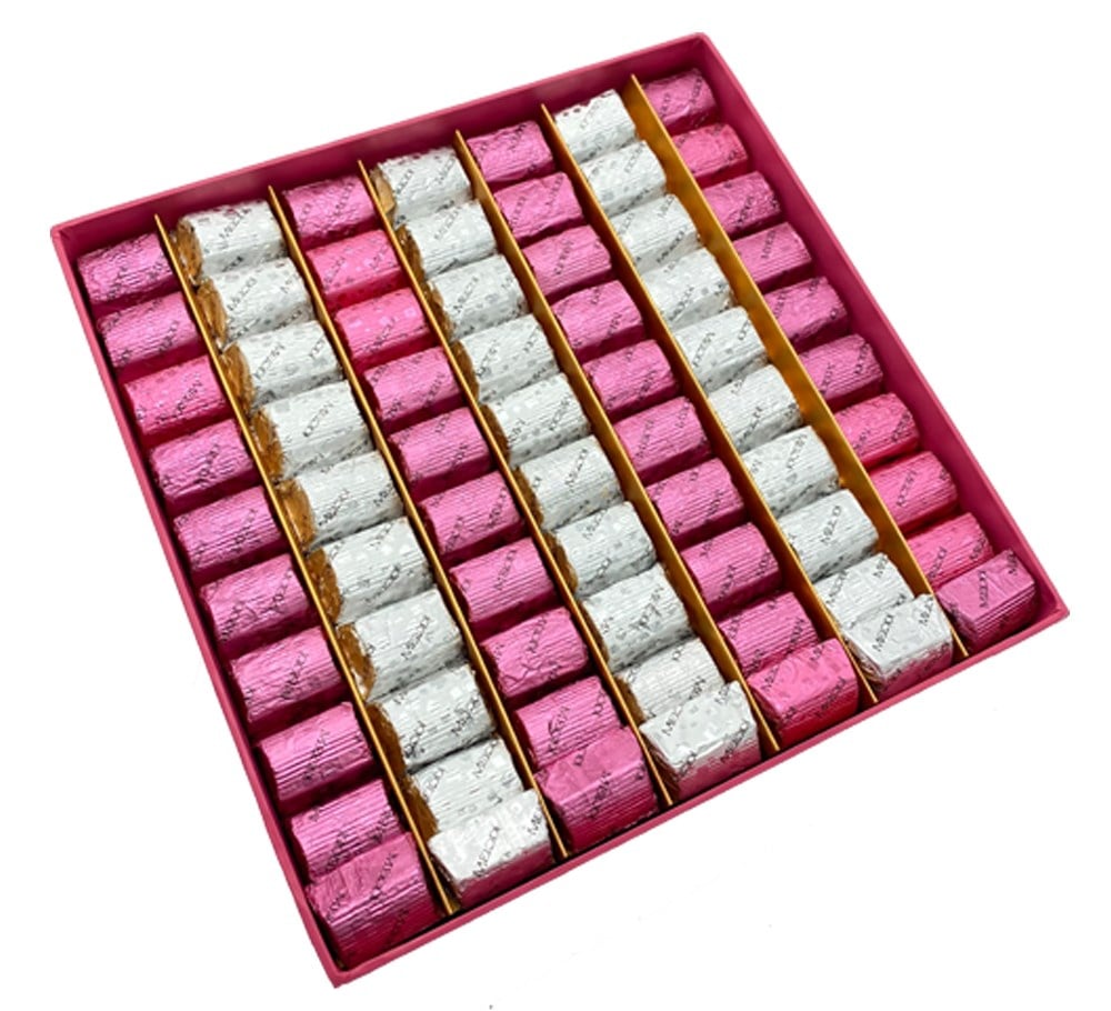 Hediyelik Pembe Manolya Çikolata Kutusu