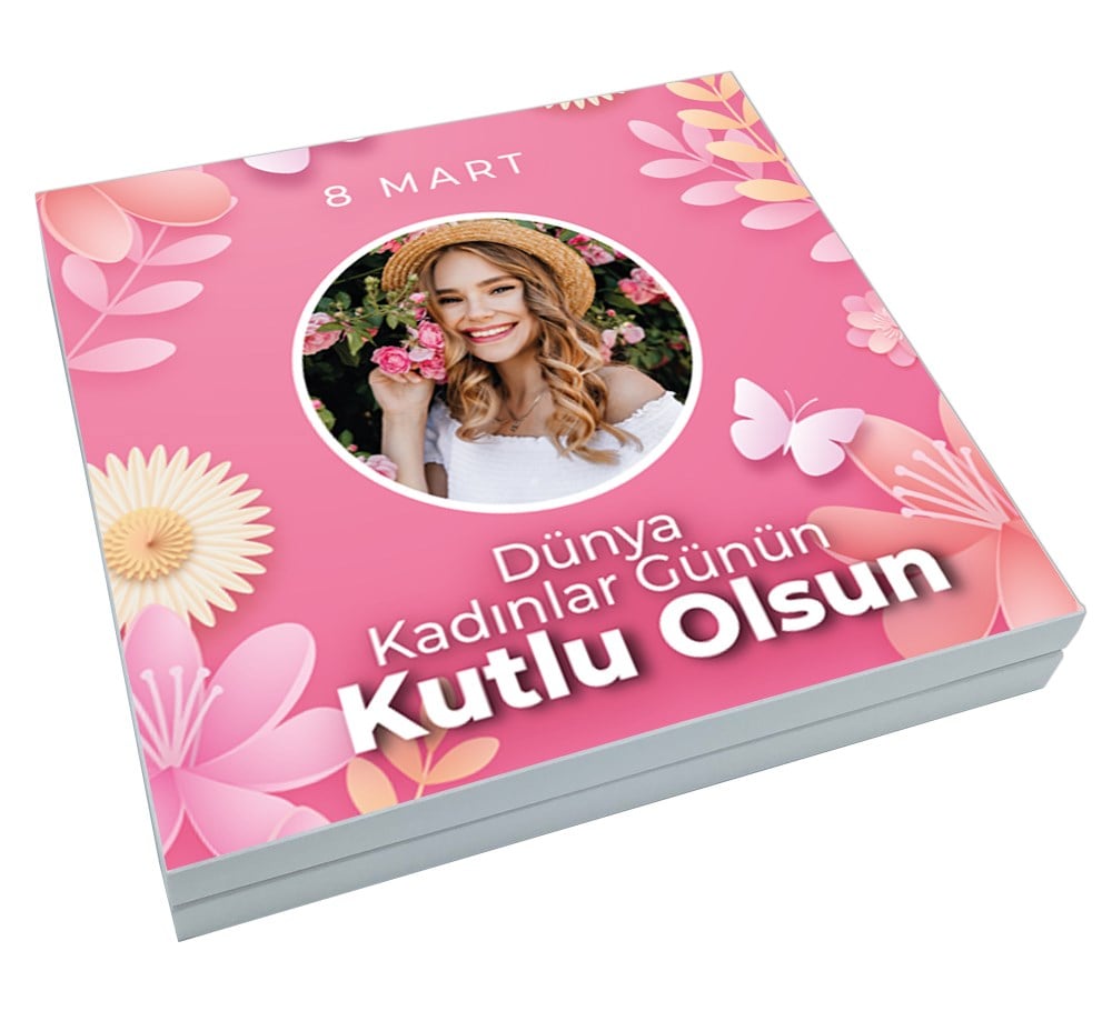 Kadınlar Günü Kelebek Desenli Yaldızlı Çikolata