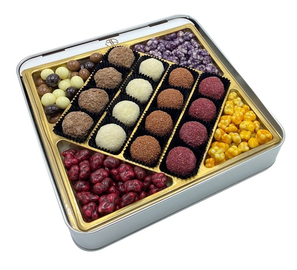 Premium Konsept Öğretmenler Günü Hediyesi Truf Çikolata + Draje Metal Kutulu