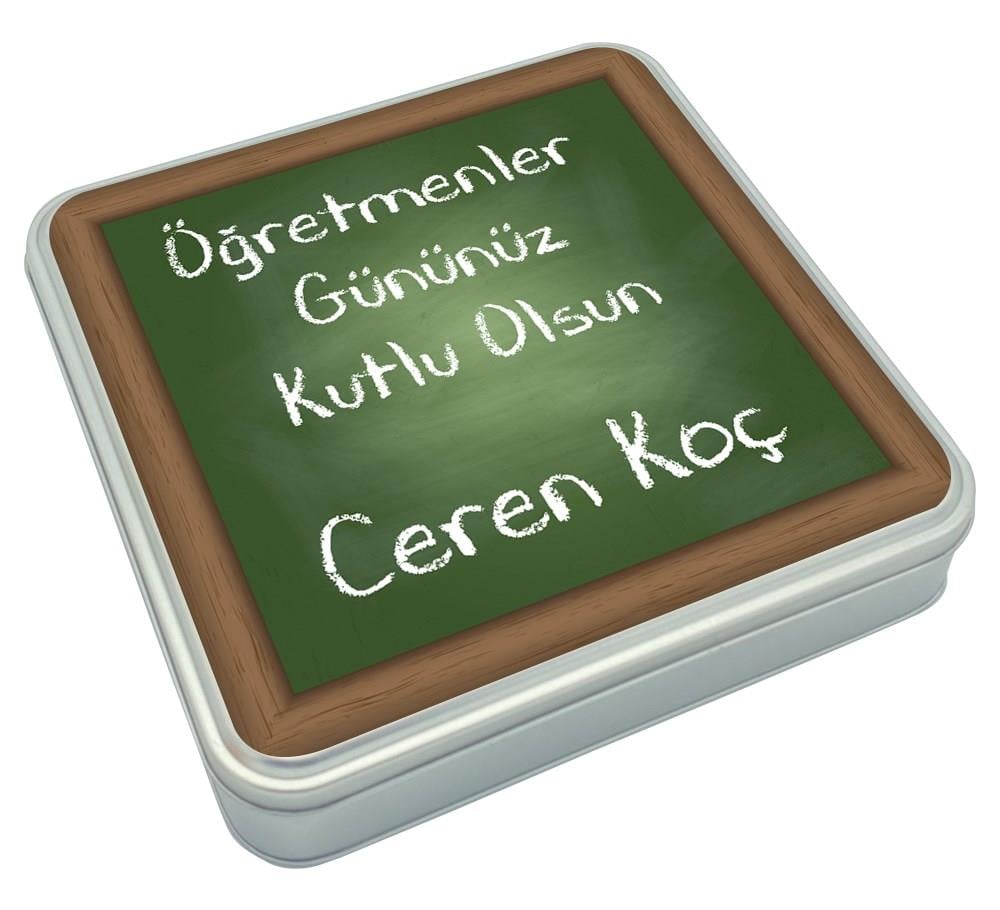 Tebeşir Desenli Öğretmenler Günü Hediyesi Çifte Kavrulmuş Lokum ve Kahveli Draje Metal Kutulu