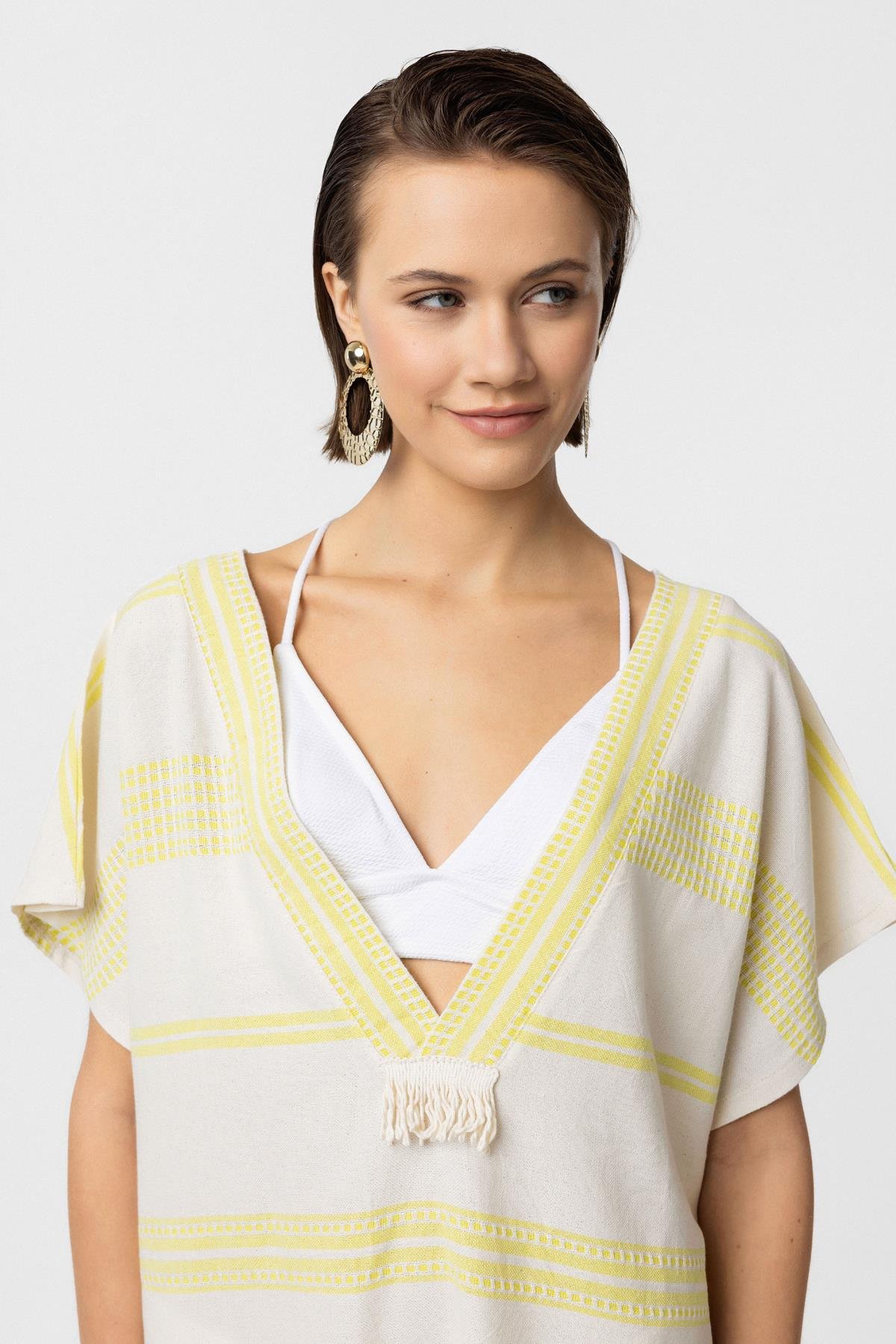  Beyaz Sarı Şile Bezi Püskül Detaylı  Kısa Kollu V yaka Yazlık Astarsız Plaj Pamuklu Elbise