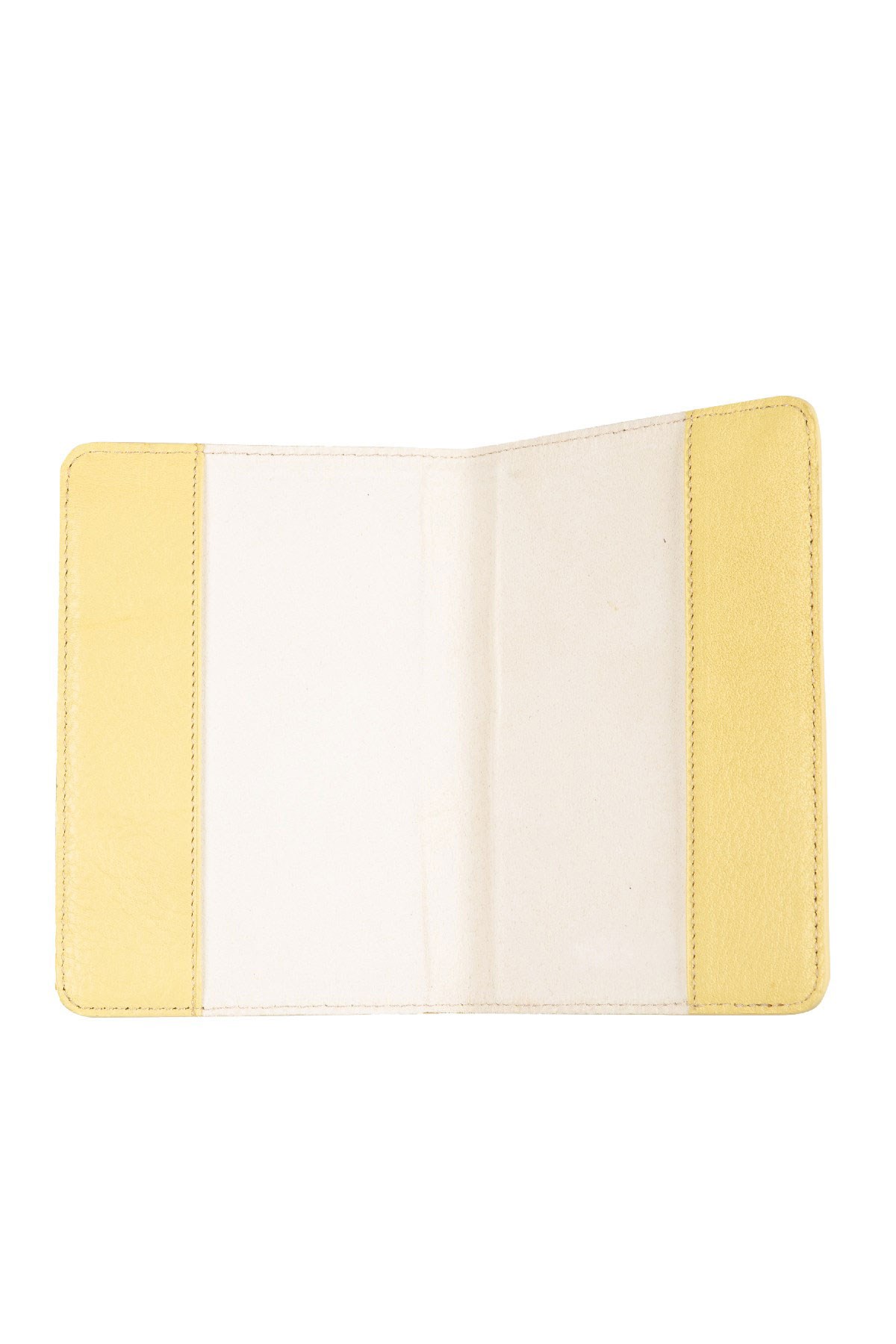 CGN-3328 A Leather Passport Cover