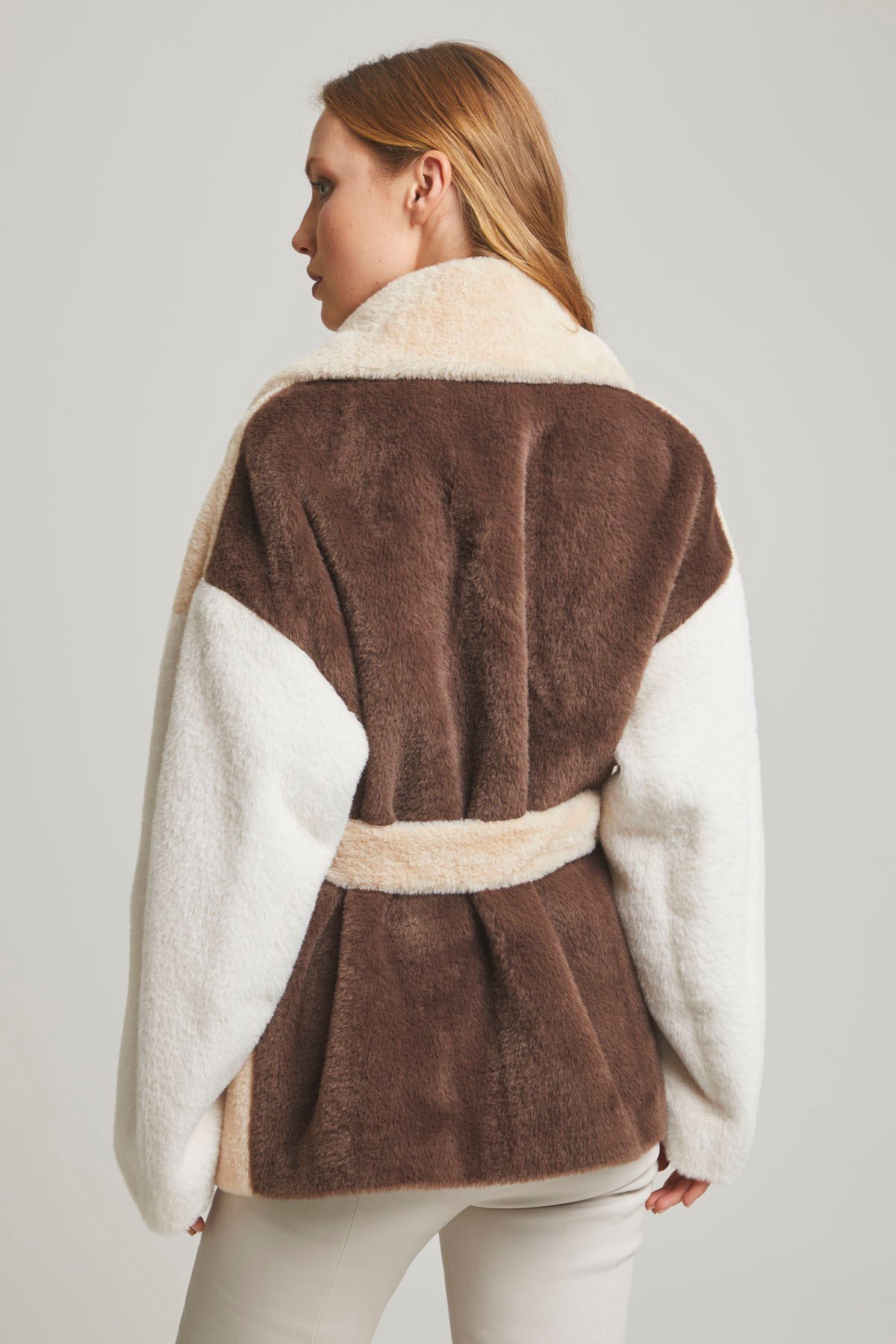 G1003-70 BAYAN KABAN