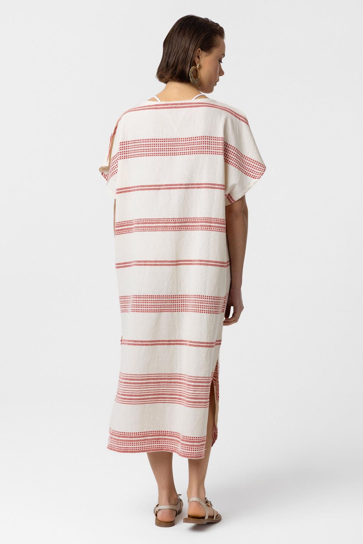 Beyaz Kırmızı Şile Bezi Püskül Detaylı Kısa Kollu V yaka Yazlık Astarsız Plaj Pamuklu Elbise