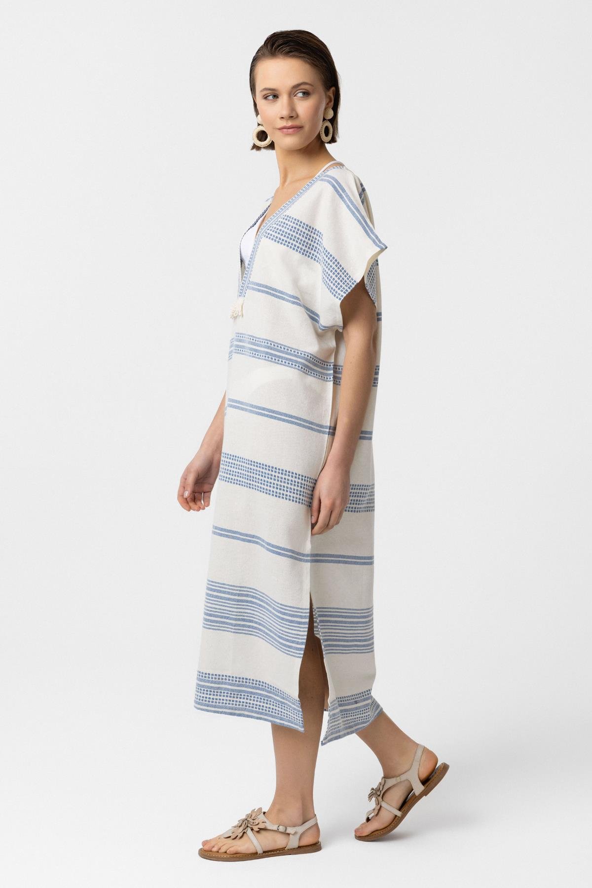 Beyaz Mavi Şile Bezi Püskül Detaylı Kısa Kollu V yaka Yazlık Astarsız Plaj Pamuklu Elbise