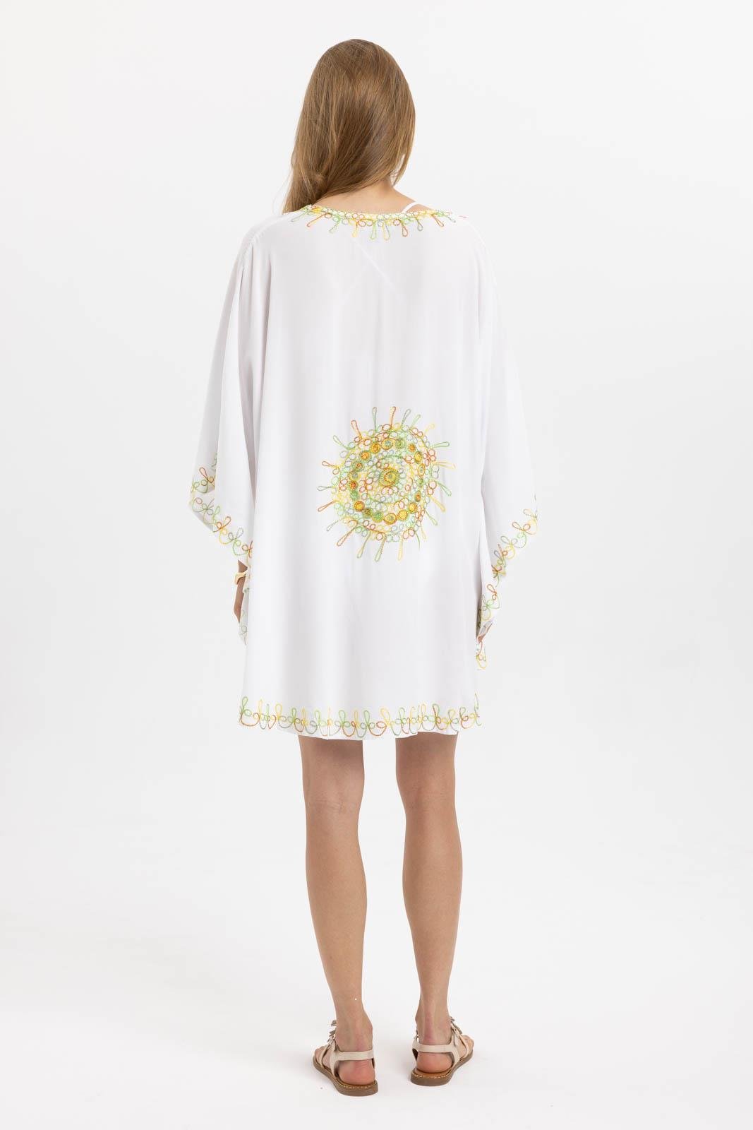 Beyaz Şile Bezi Yarasa Kollu İşlemeli Kısa Yazlık Astarsız Plaj Pamuklu Kaftan Elbise