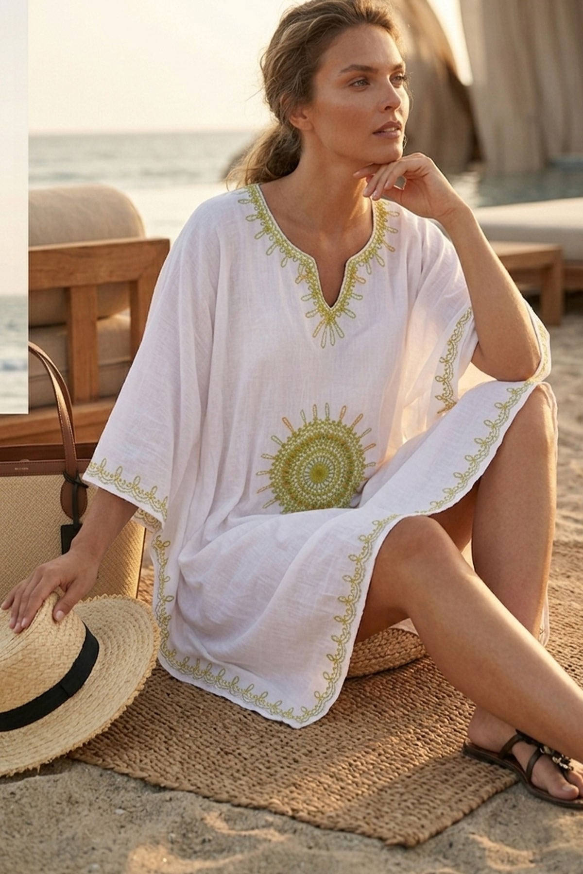 Beyaz Şile Bezi Yarasa Kollu Işlemeli Kısa Yazlık Astarsız Plaj Pamuklu Kaftan Elbise