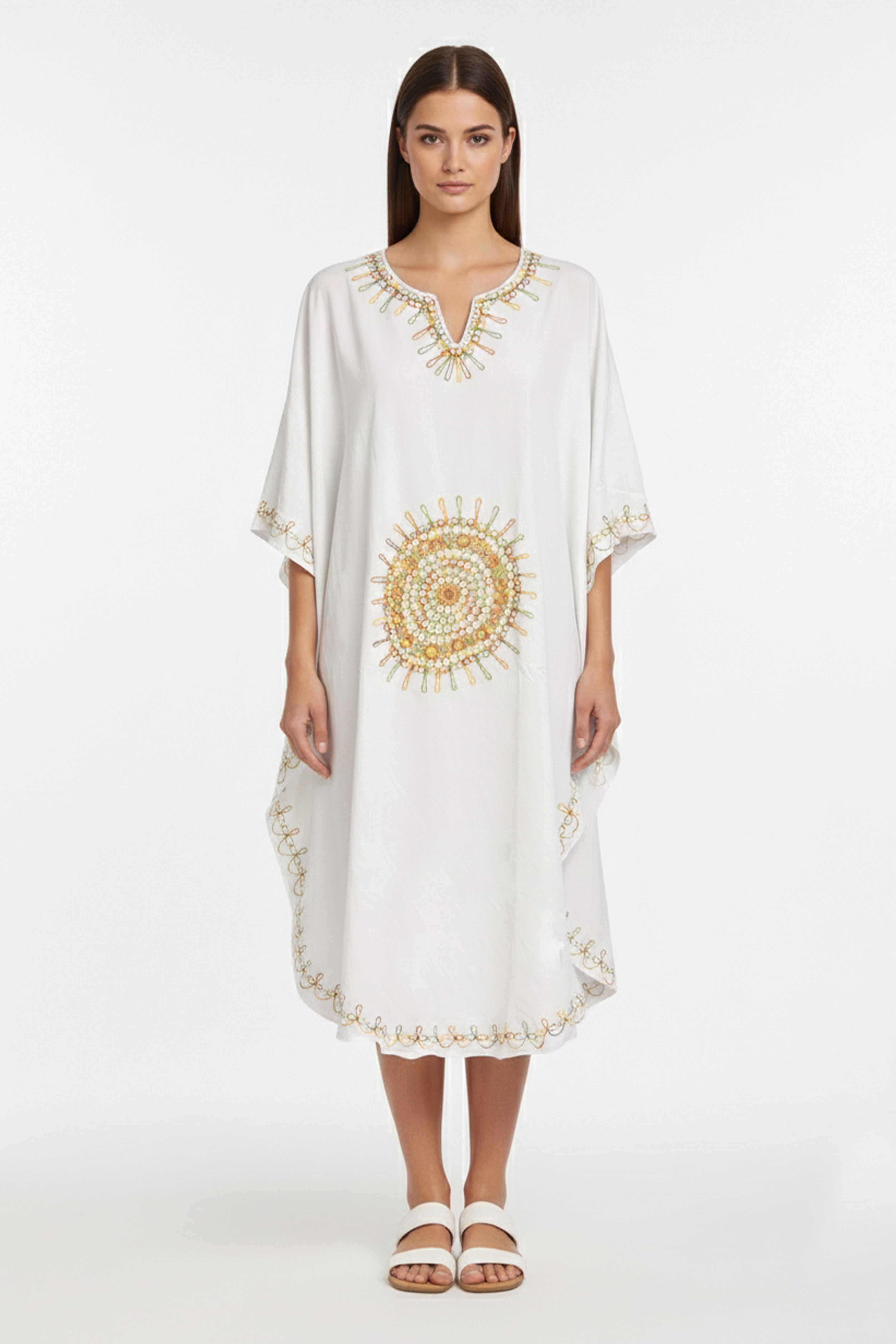 Beyaz Yarasa Kollu Nakış İşlemeli Yazlık Astarsız Pamuklu Uzun Kaftan Elbise