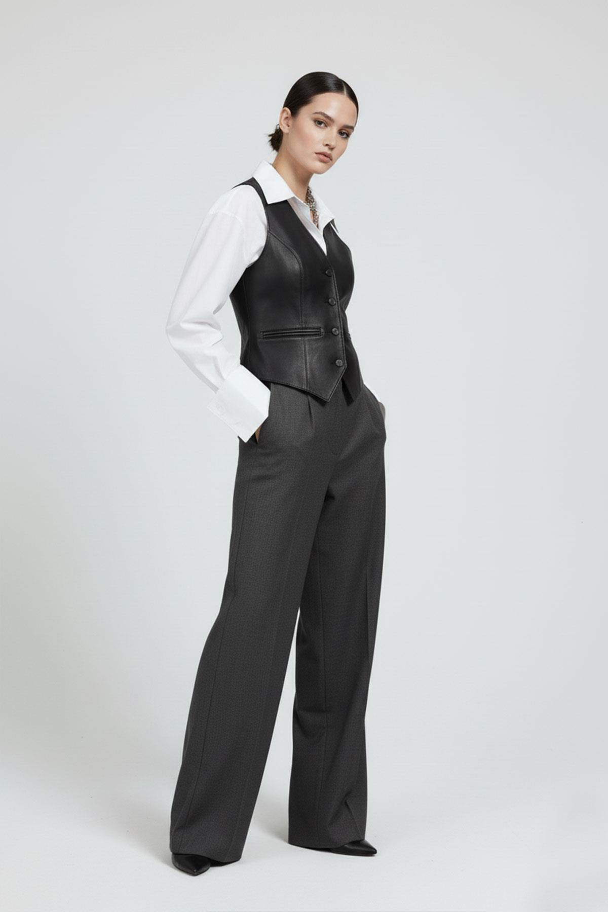 Carla Siyah Hakiki Deri Kadın Yelek