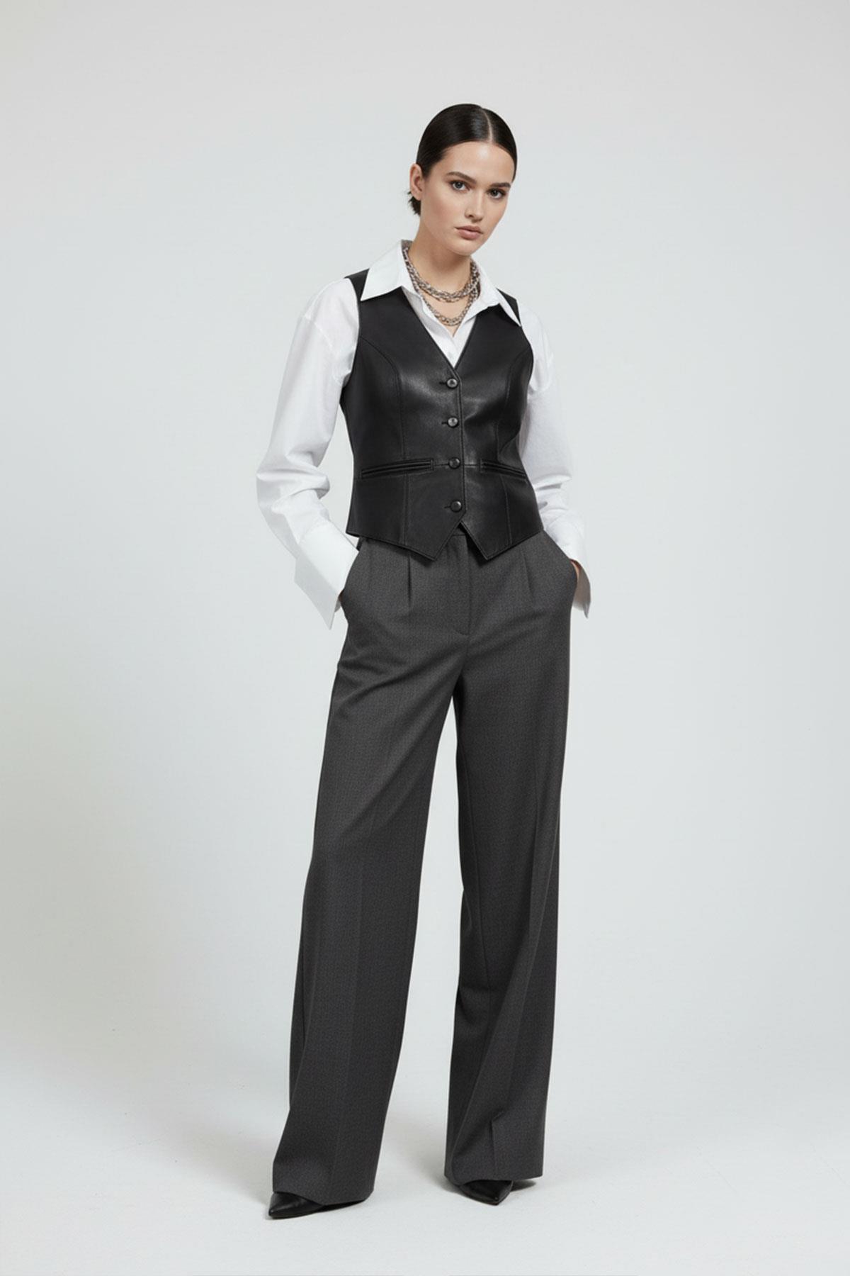 Carla Siyah Hakiki Deri Kadın Yelek