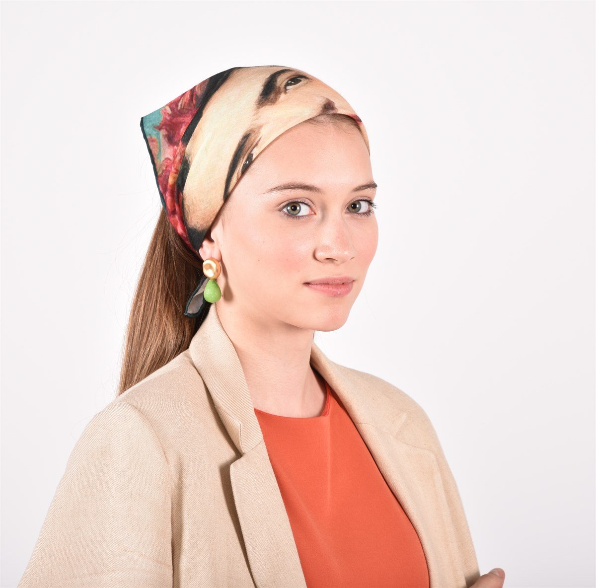 FRİDA KAHLO PORTRE DESENLİ BANDANA