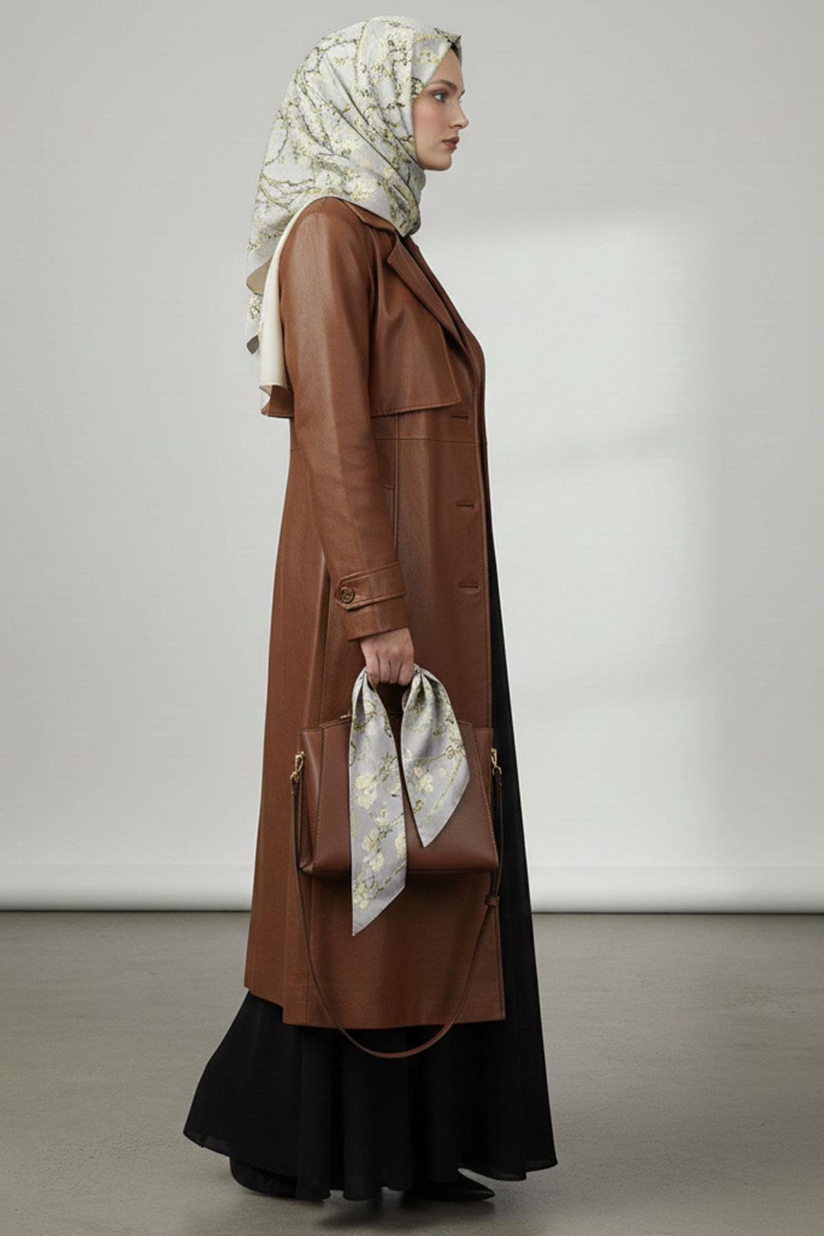 Gri Almond Blossoms Kare 140x140 İpek Şal Eşarp