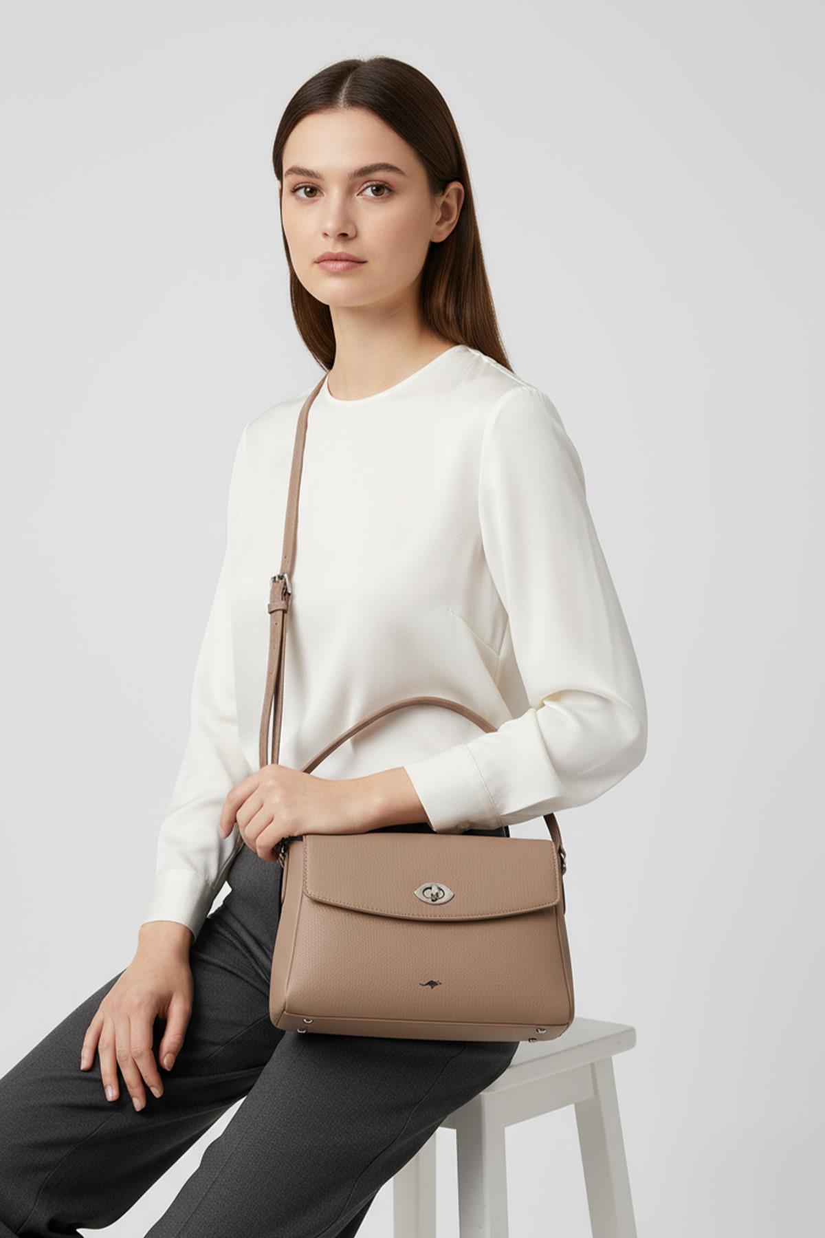 Hakiki Deri Vizon Omuz Çantası