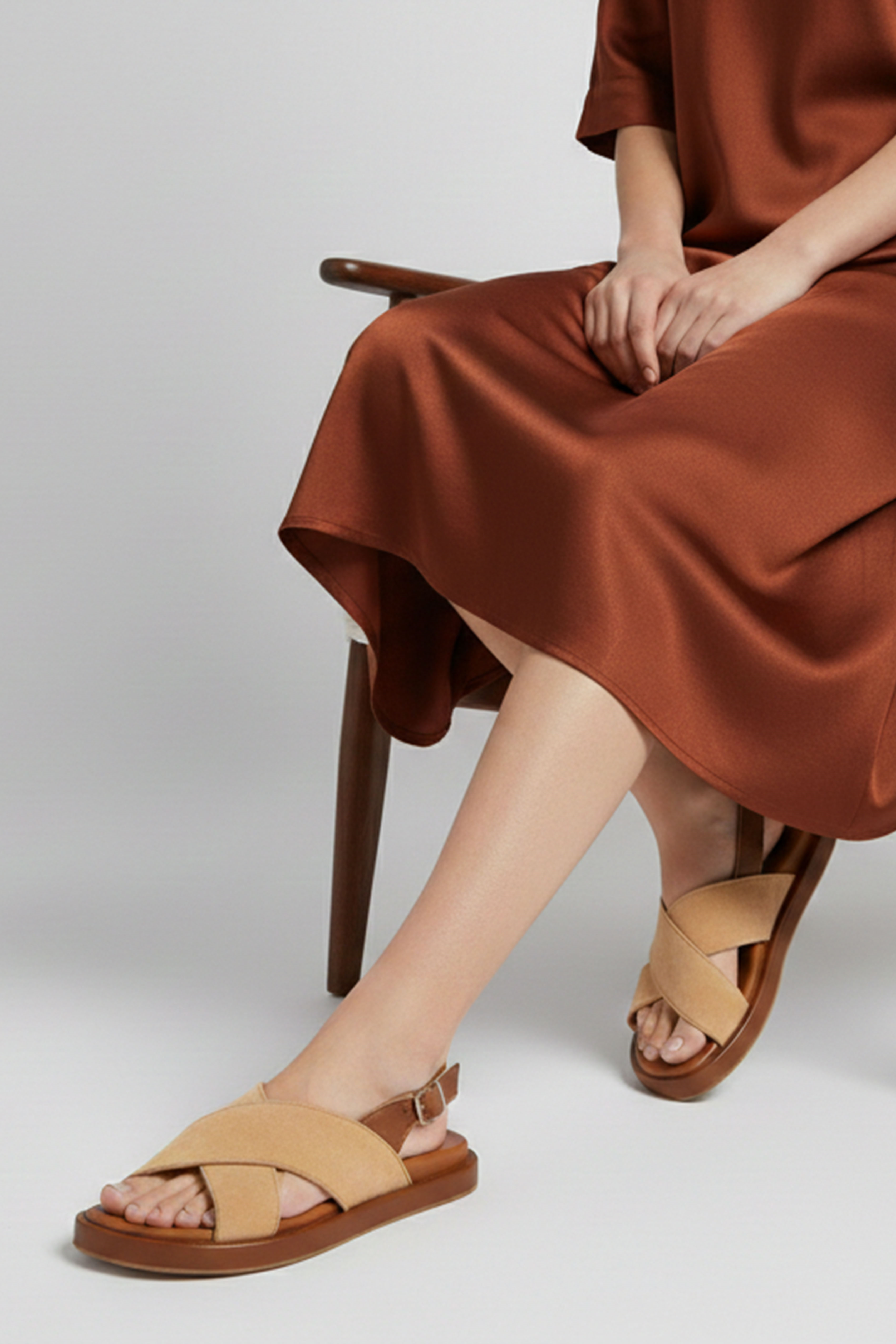 Hardal Hakiki Süet Tabanı Kahve Yumuşak Hakiki Deri Bilekten Bağlamalı Kadın Yazlık Sandalet