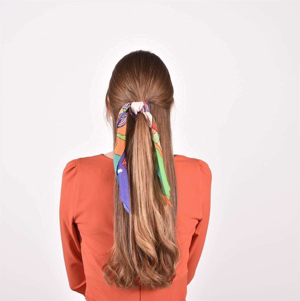 İkigai City Serisi Ronda Özel Tasarım El Çizim Renkli Çok Fonksiyonlu Renkli Kare 45X45 Bandana