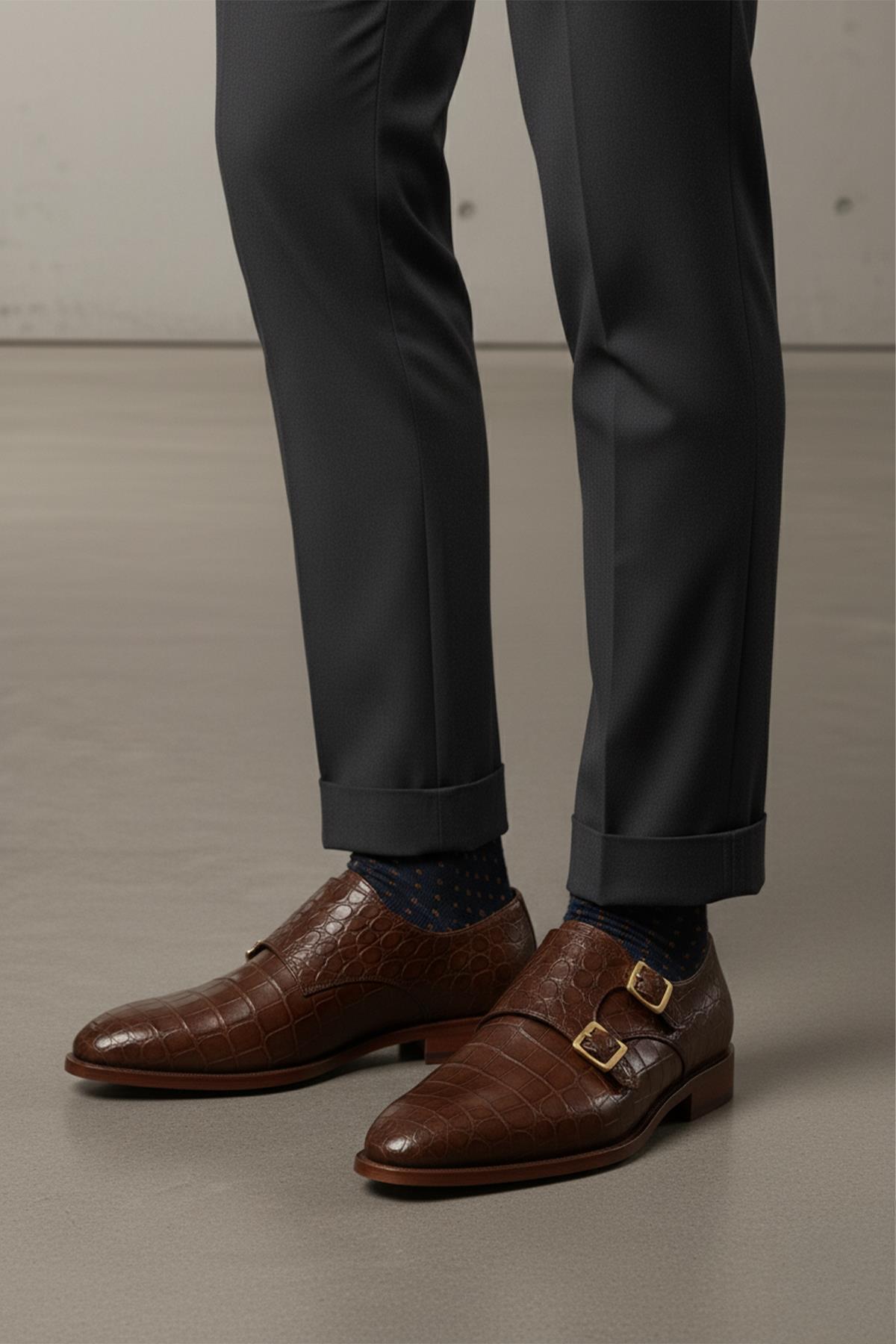 Kahve Kroko Desenli Çift Tokalı Deri Ayakkabı