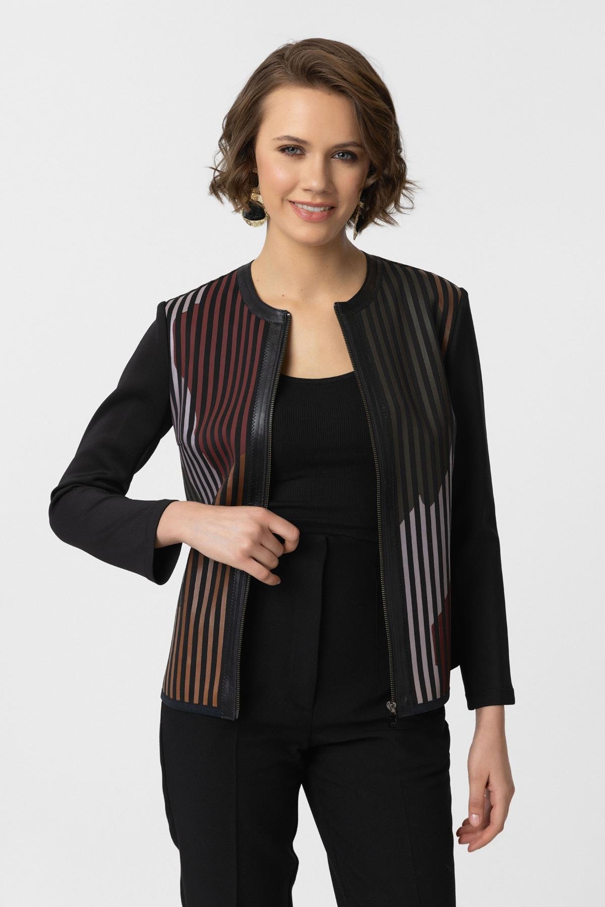 Kırmızı Siyah Lona Tül Üzerine Deri Baskılı Kadın Hakiki Deri Ceket