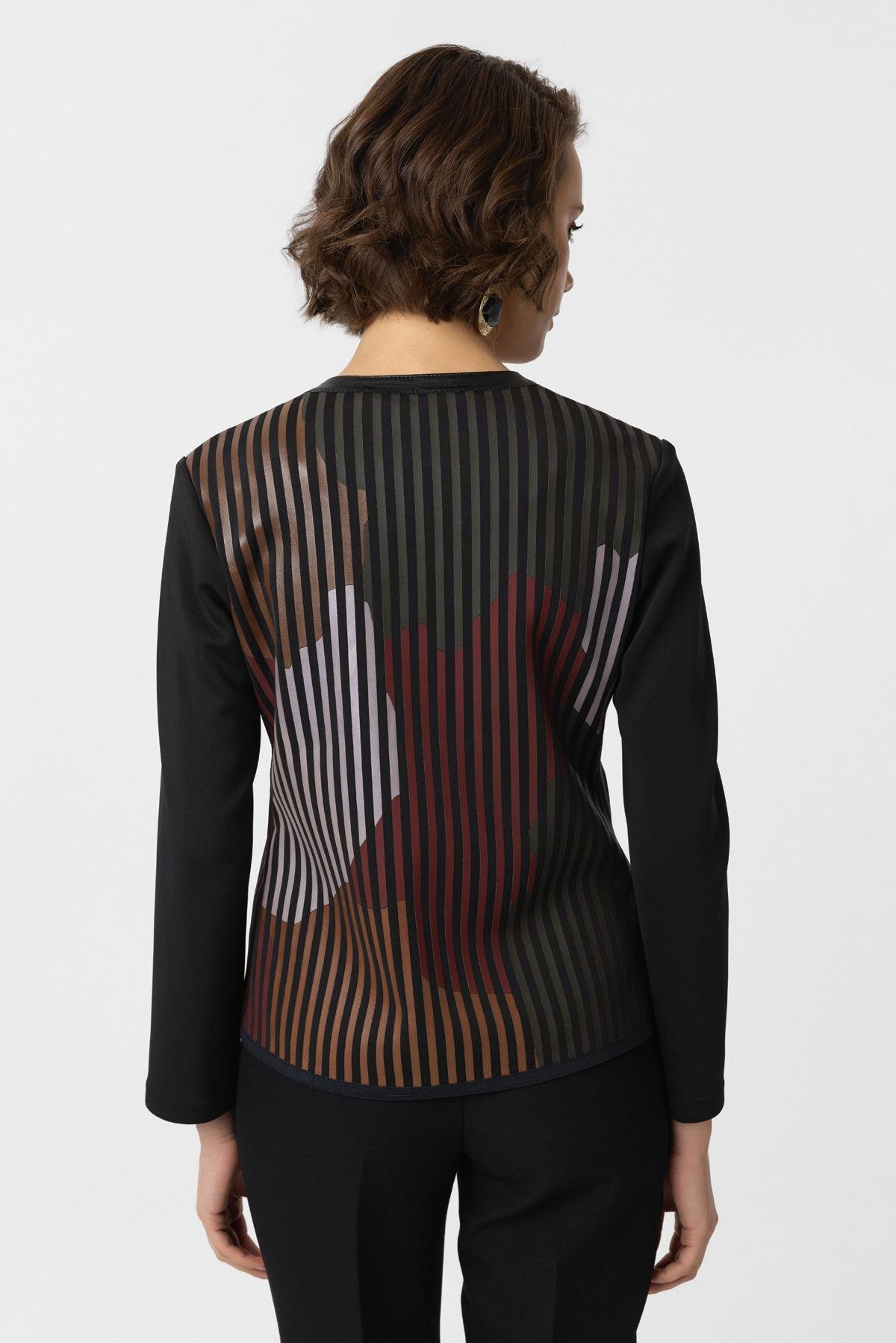 Kırmızı Siyah Lona Tül Üzerine Deri Baskılı Kadın Hakiki Deri Ceket