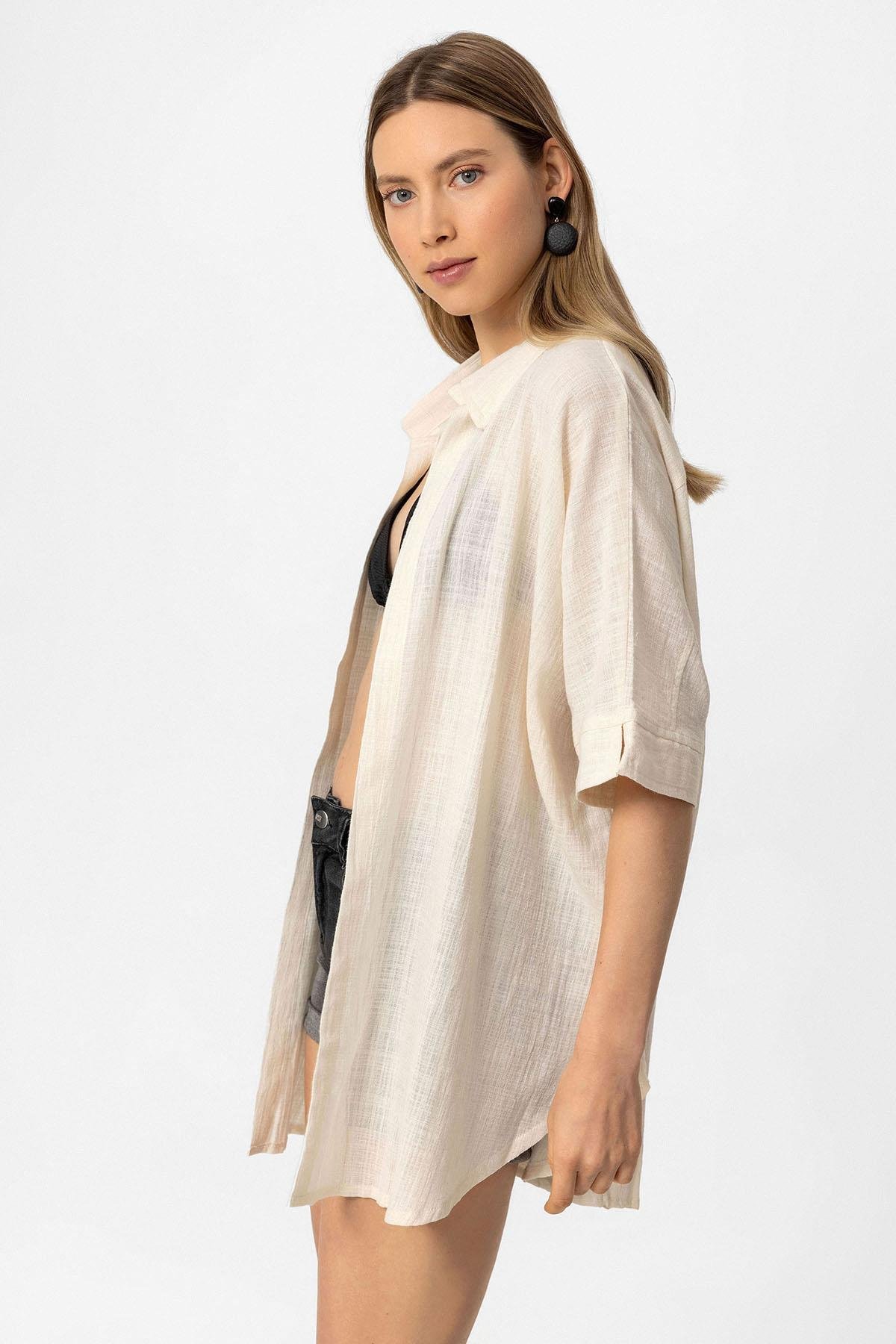 Krem Şile Bezi Düğmesiz Cepli Kısa Kollu Gömlek Yaka Yazlık Pamuklu Gömlek Pareo