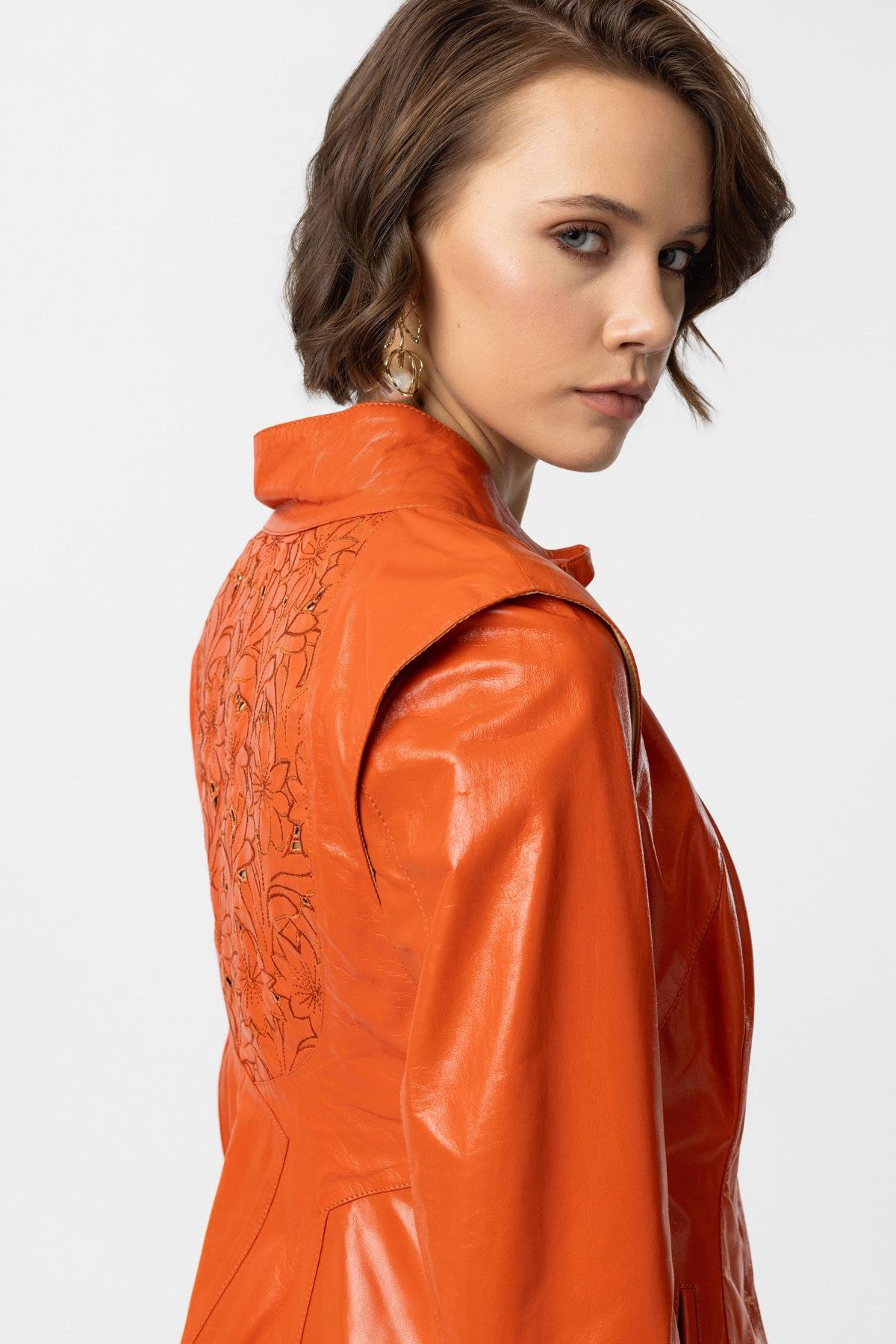 Luila Oranj Perforeli Astarlı Hakiki Deri Mont 