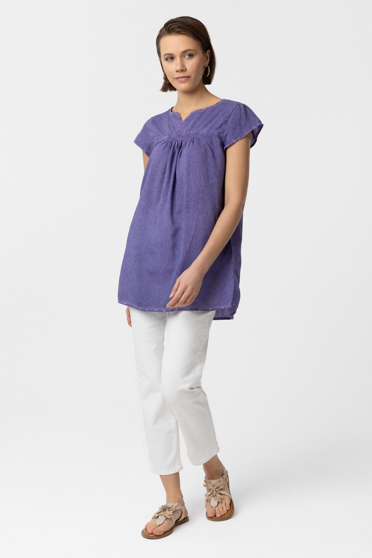 Mor Sırtı Nakışlı Kısa Kollu Pamuklu Gömlek Bluz