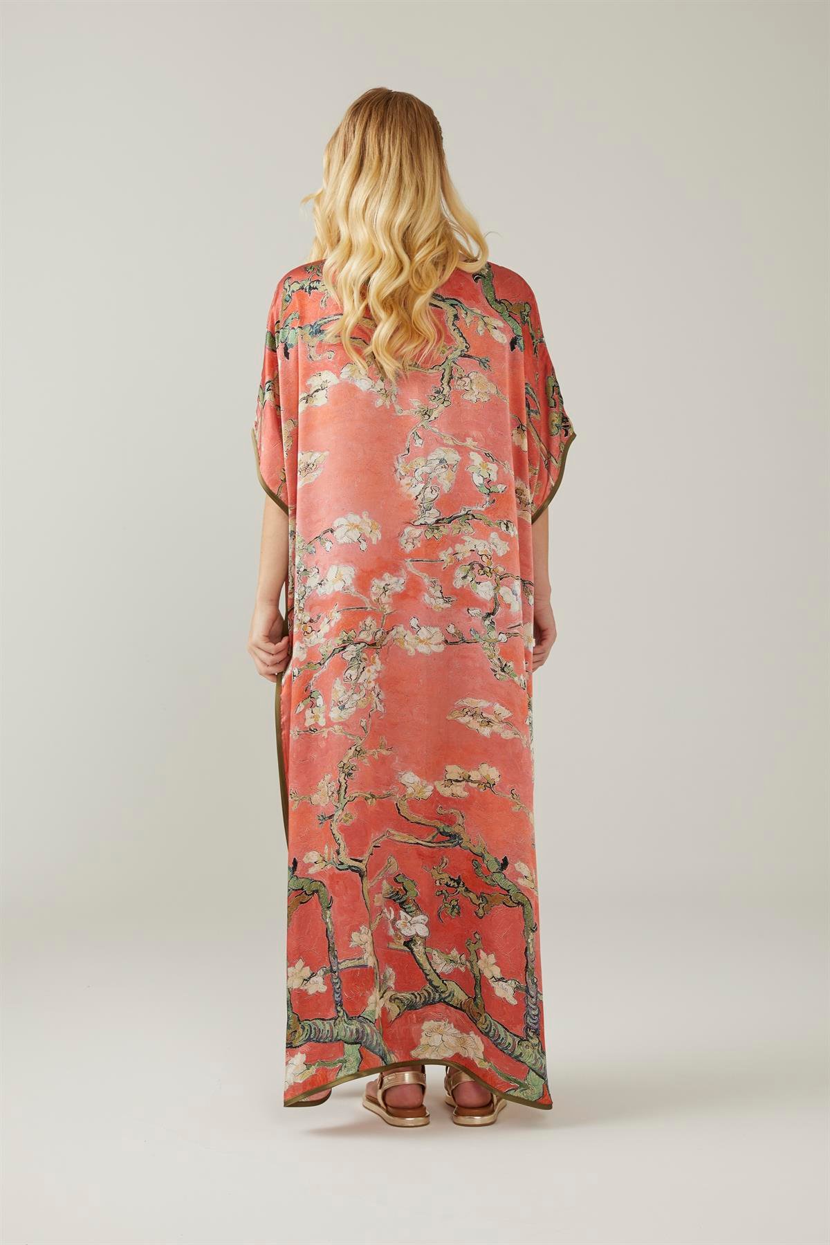 Nar Çiçeği Van Gogh Almond Blossoms Desenli İpek Elbise