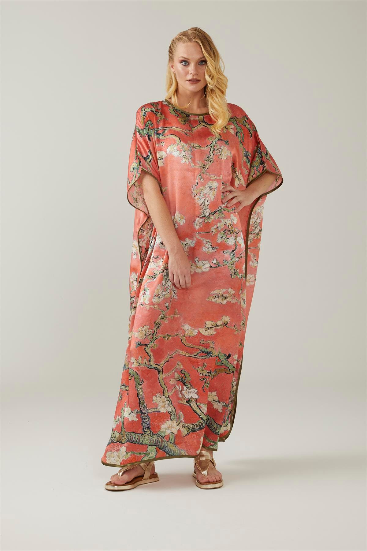 Nar Çiçeği Van Gogh Almond Blossoms Desenli İpek Elbise