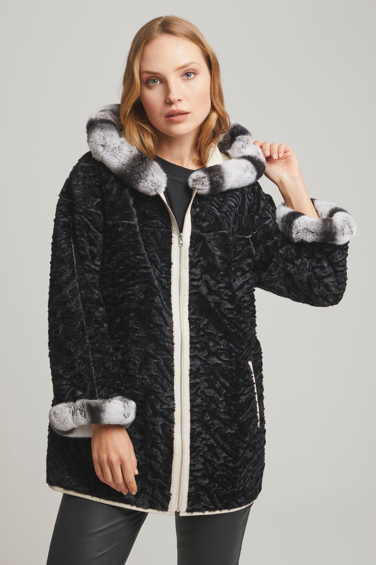 Black Perla Women's Leather Coat